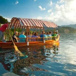 Paseo por el lago Bled Pletna