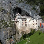 Excursión de un día al castillo de Predjama